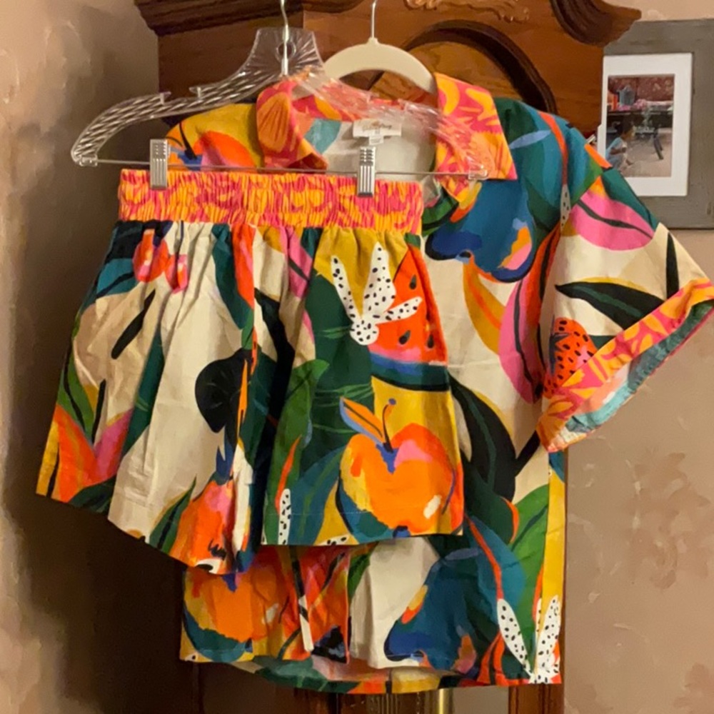 Red Dress Resort Set - Picture 2 of 4